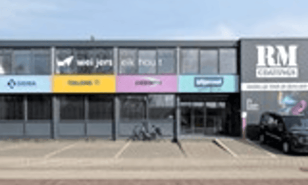 Kantoor | 334m² | €2150,-