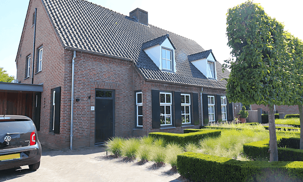 Huis | 202m² | €2500,-