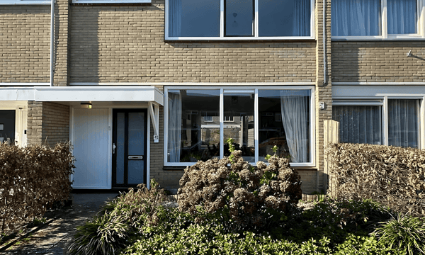 Kamer | 130m² | €1575,-