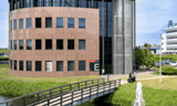 Kantoor | 52m² | €293,-