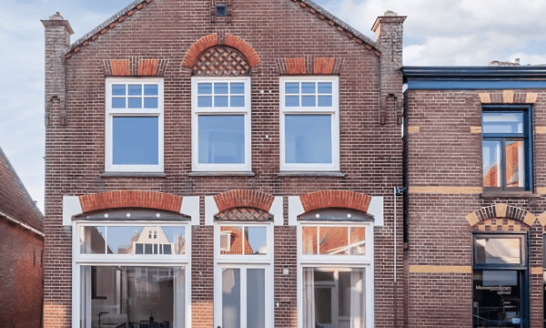 Huis | 179m² | €2750,-