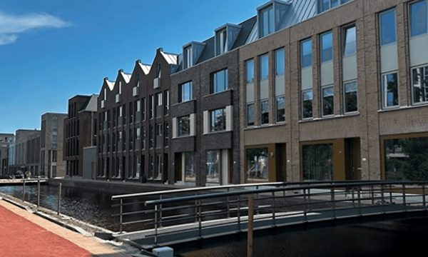Huis | 182m² | €3500,-