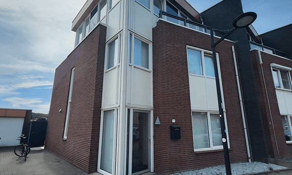 Huis | 125m² | €1680,-