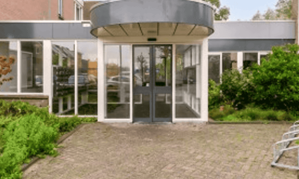 Huis | 64m² | €781,-