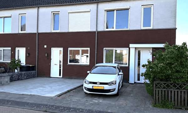 Huis | 100m² | €1675,-
