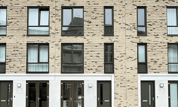 Huis | 116m² | €2205,-