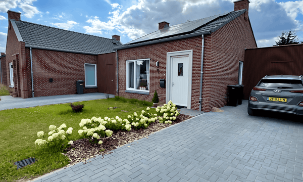 Kamer | m² | €1500,-