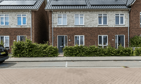 Kamer | 70m² | €1339,-