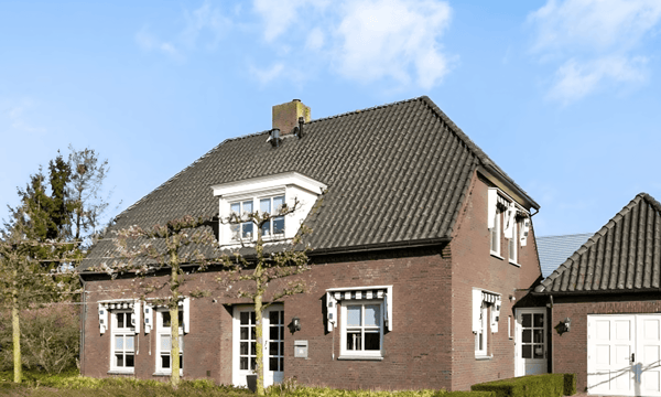 Huis | 257m² | €2450,-