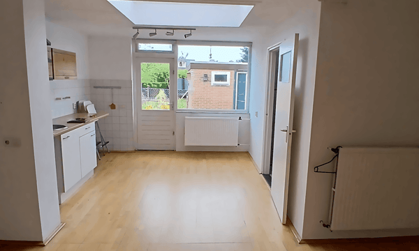Appartement | 79m² | €205,-