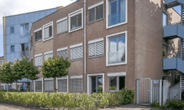 Kamer | 57m² | €912,-