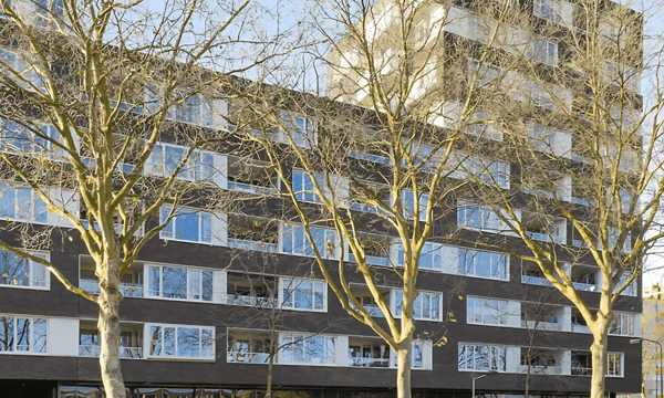 Kamer | 167m² | €1207,-