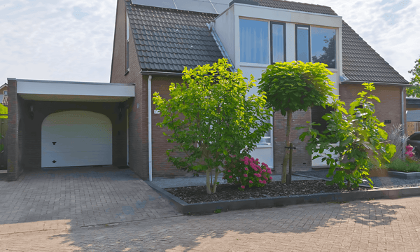 Huis | 108m² | Achtkant | €1950,-