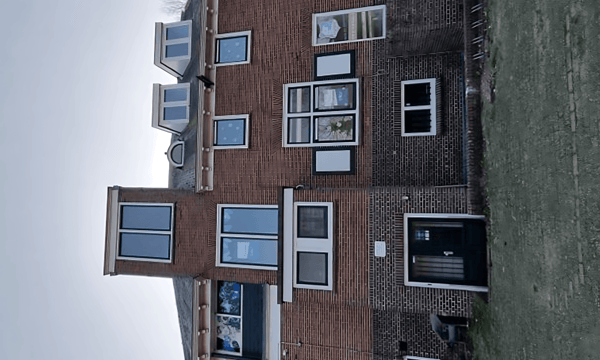 Kamer | 25m² | €380,-