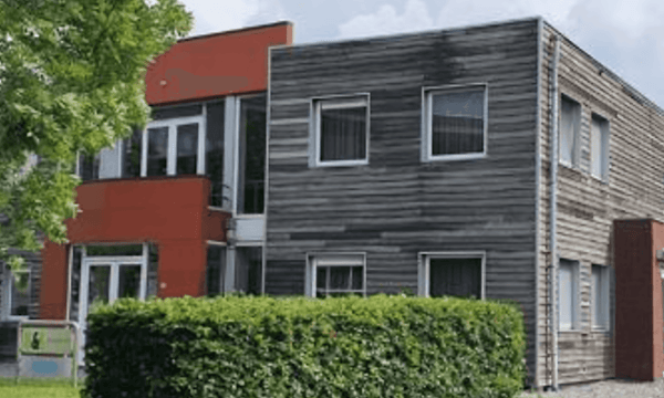 Huis | m² | €650,-