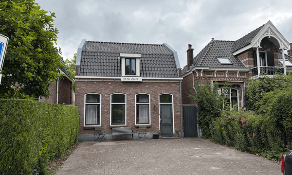 Huis | 103m² | €2500,-
