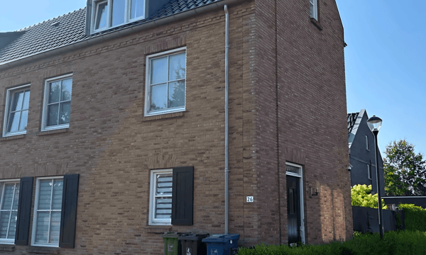Huis | 134m² | €2090,-