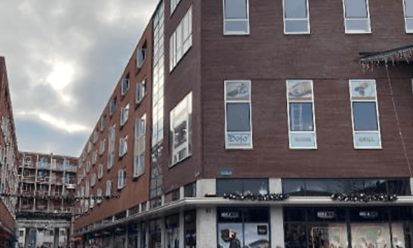 Kamer | 107m² | €1228,-
