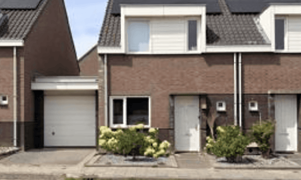Kamer | 100m² | €1295,-