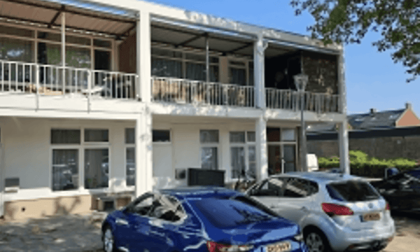 Appartement · 90 m² · €1295,-