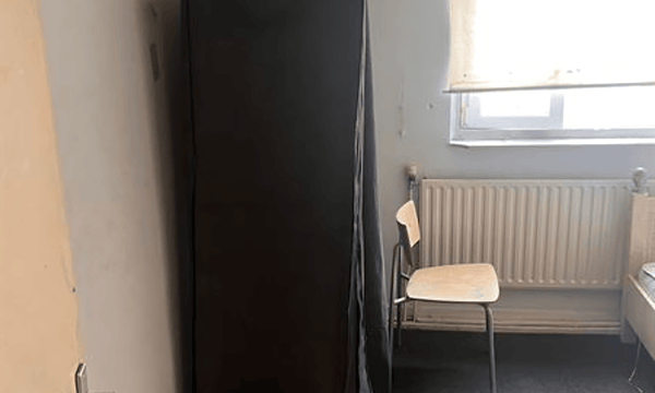Kamer · 10 m² · €358,-