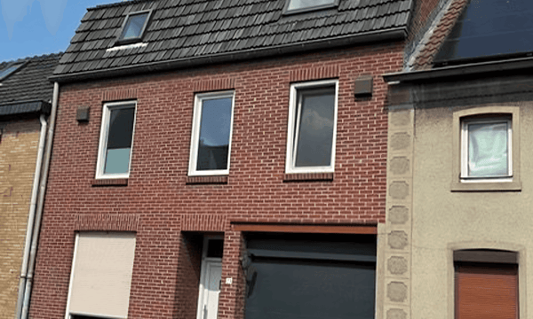 Huis | 178m² | €1800,-