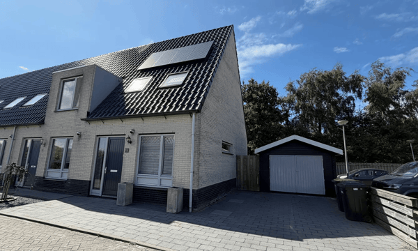 Huis | 96m² | €1700,-