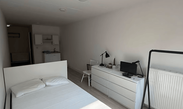 Studio | m² onbekend | €625,-
