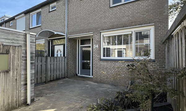 Huis | 121m² | €1895,-