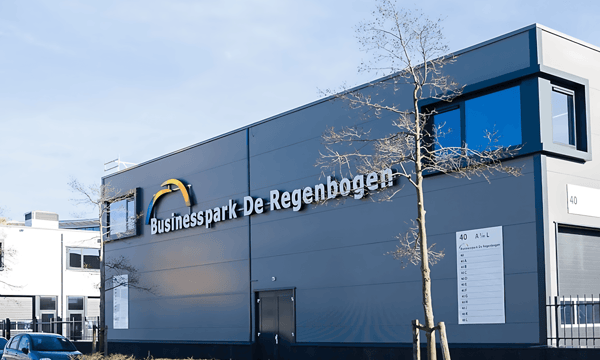 Bedrijfsruimte | 100m² | €1750,-