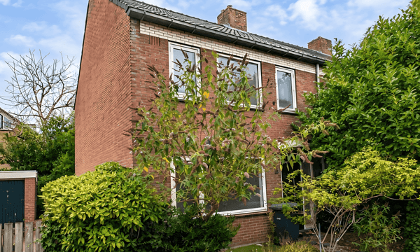 Huis | 117m² | €2250,-