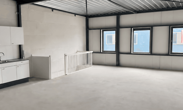 Bedrijfsruimte | 156m² | €1250,-