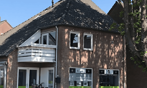Kamer | 119m² | €1500,-