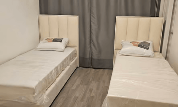 Kamer | m² onbekend | €800,-