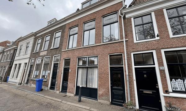 Huis | 98m² | €1925,-