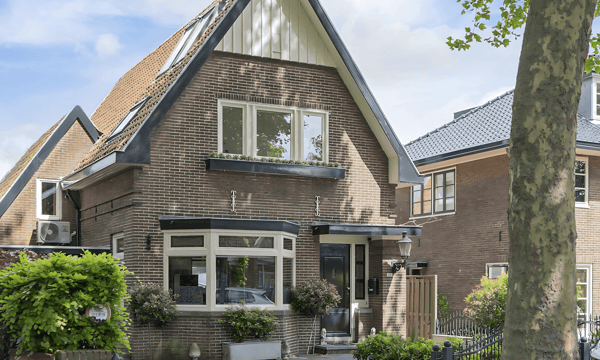 Huis | 232m² | €3485,-