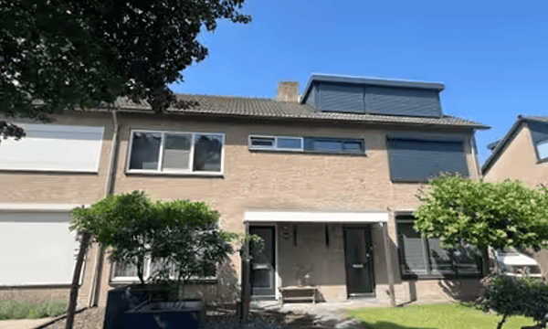 Huis | m² | €8888,-