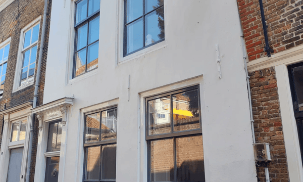 Huis | 80m² | €1800,-