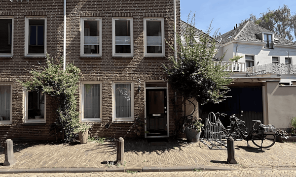 Huis | 85m² | €1500,-