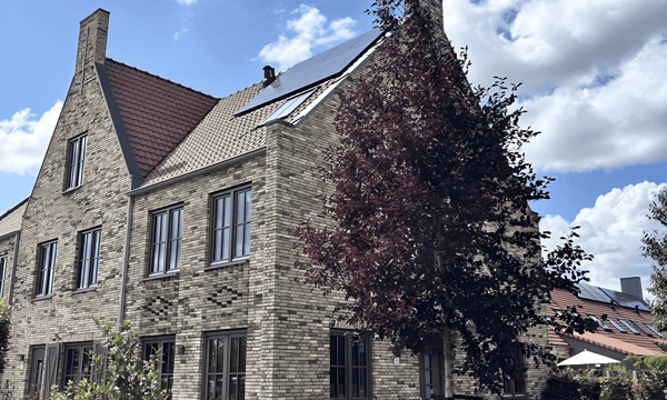 Huis | 134m² | €2400,-