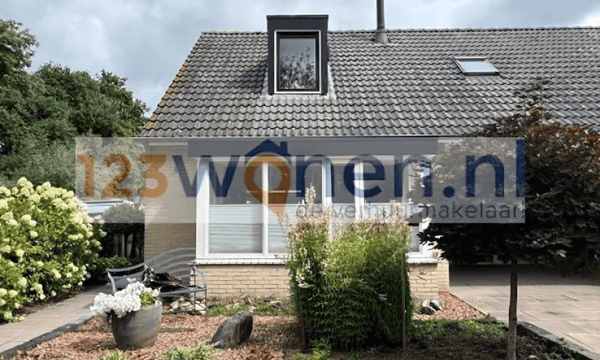 Huis | 147m² | €1850,-