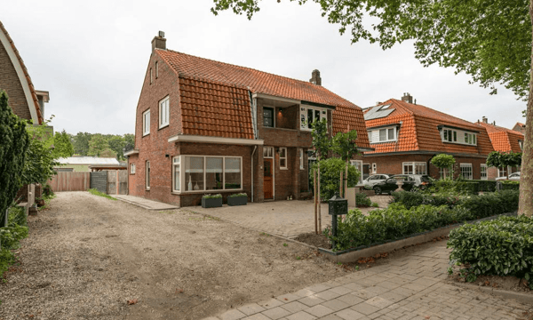 Huis | 136m² | €3250,-