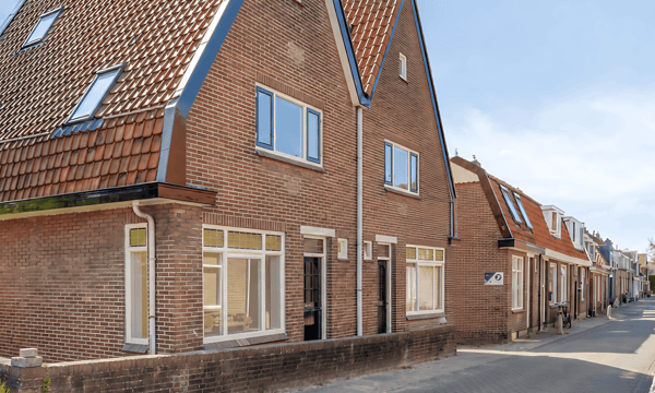 Huis | 90m² | €2150,-