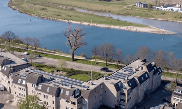 Huis | m² | €3000,-