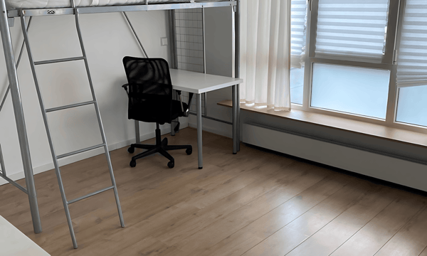 Kamer | 13m² | €775,-