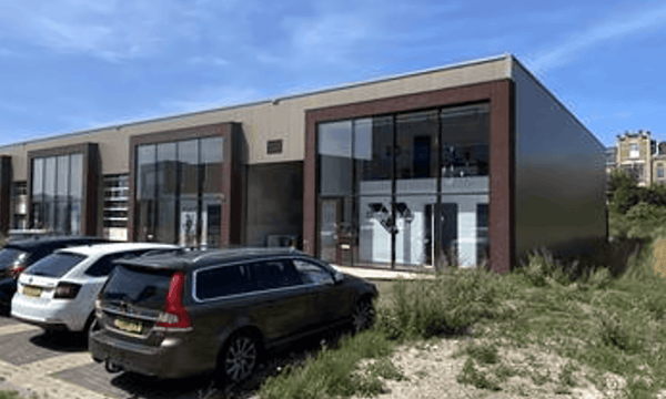 Bedrijfsruimte | 160m² | €2650,-