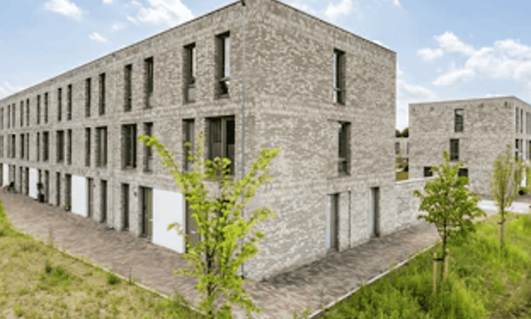 Huis | 139m² | €1460,-