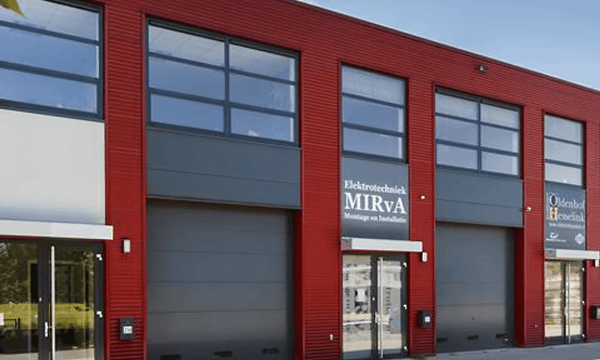 Bedrijfsruimte | 231m² | €1900,-
