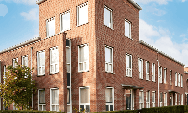 Kamer | 101m² | €1525,-