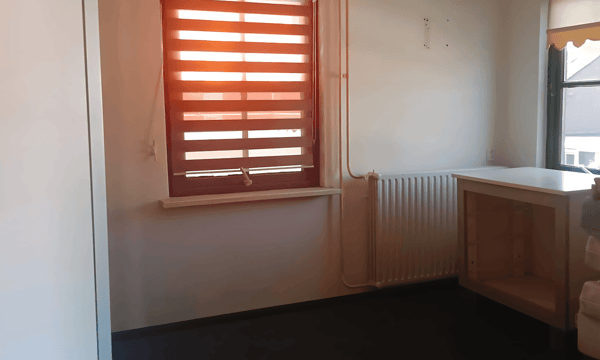 Huis | 100m² | €650,-